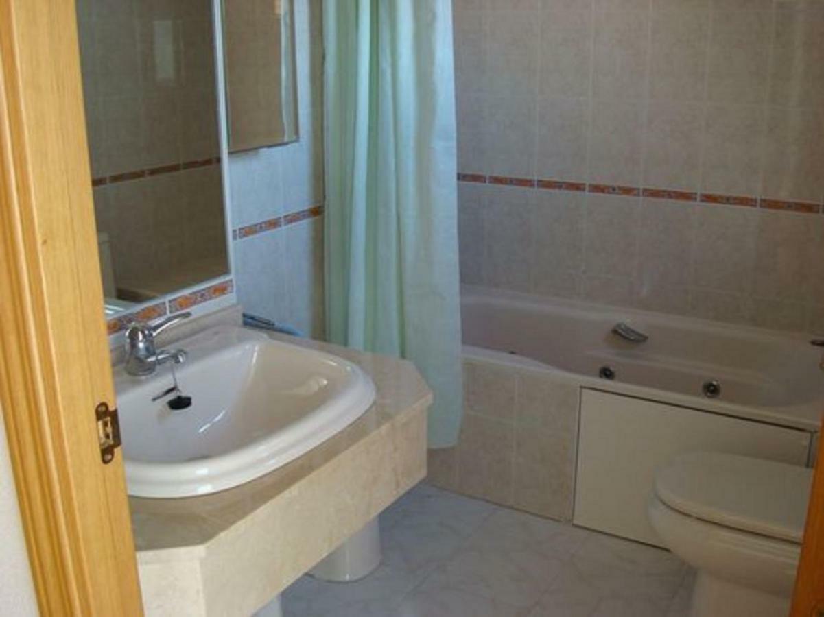 Alameda Del Tormes Apartment Santa Marta de Tormes Ngoại thất bức ảnh