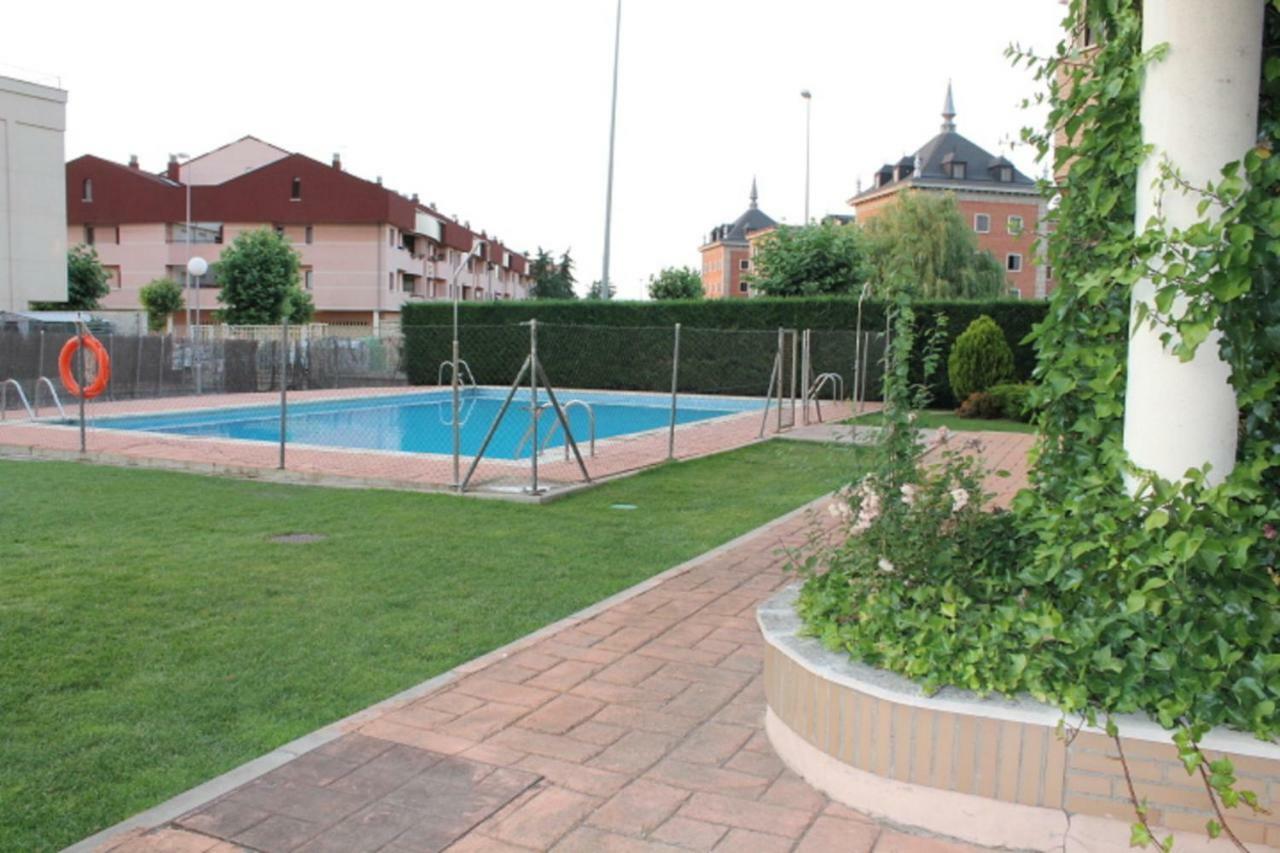 Alameda Del Tormes Apartment Santa Marta de Tormes Ngoại thất bức ảnh